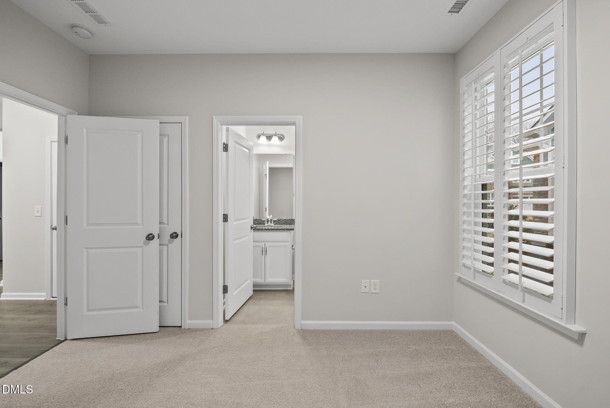2116 Curry Meadow Way Property Photo 10
