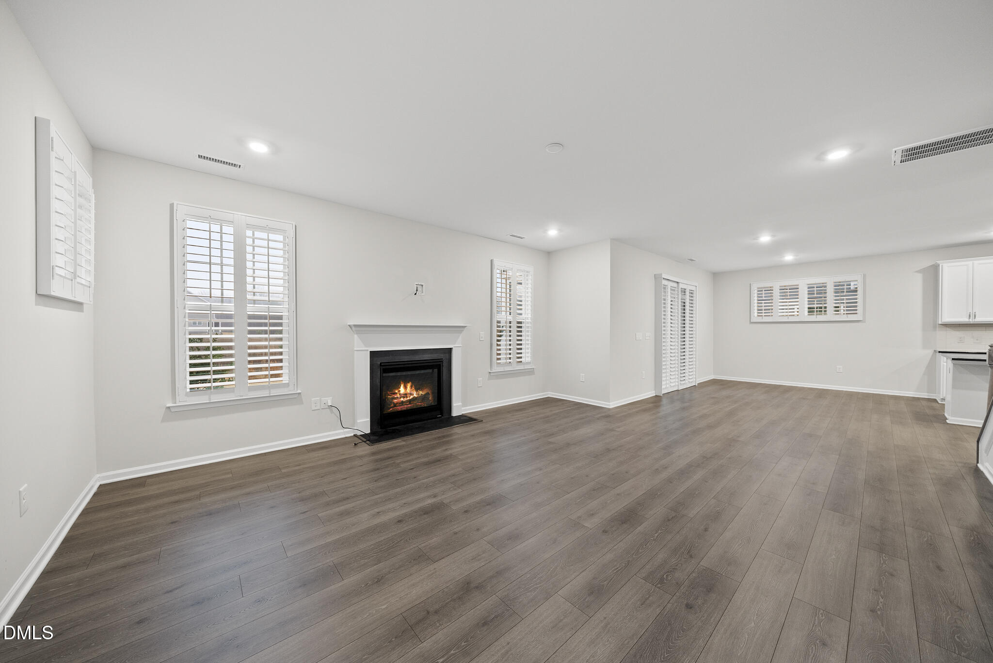 2116 Curry Meadow Way Property Photo 22