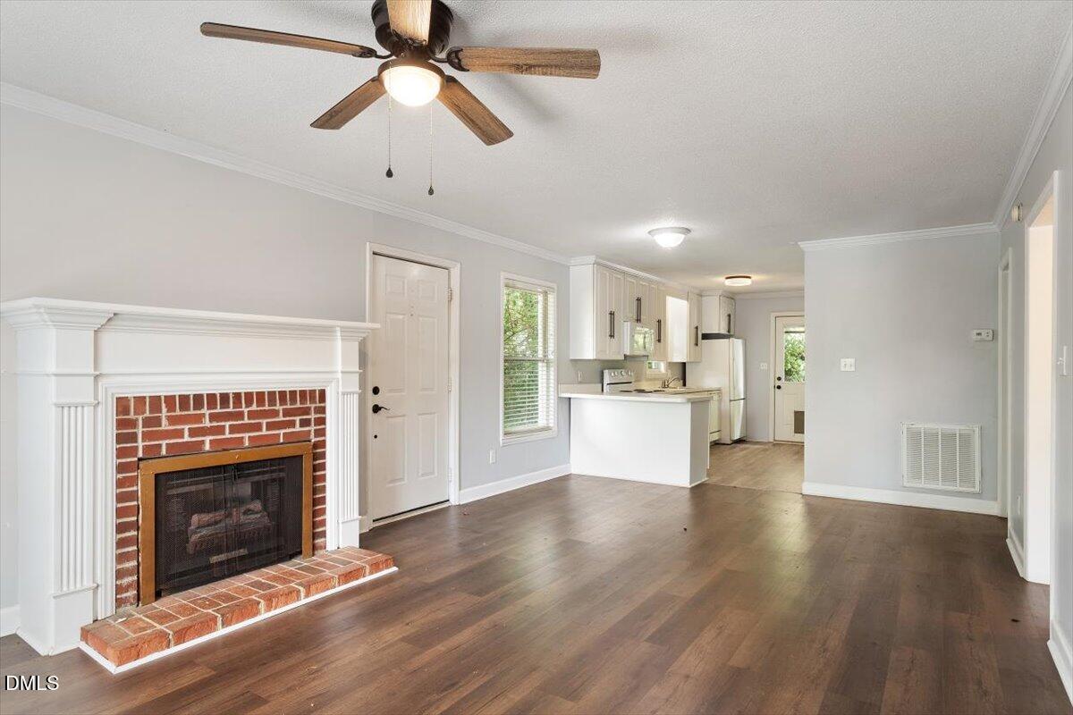 2306 Stafford Avenue A Property Photo 14