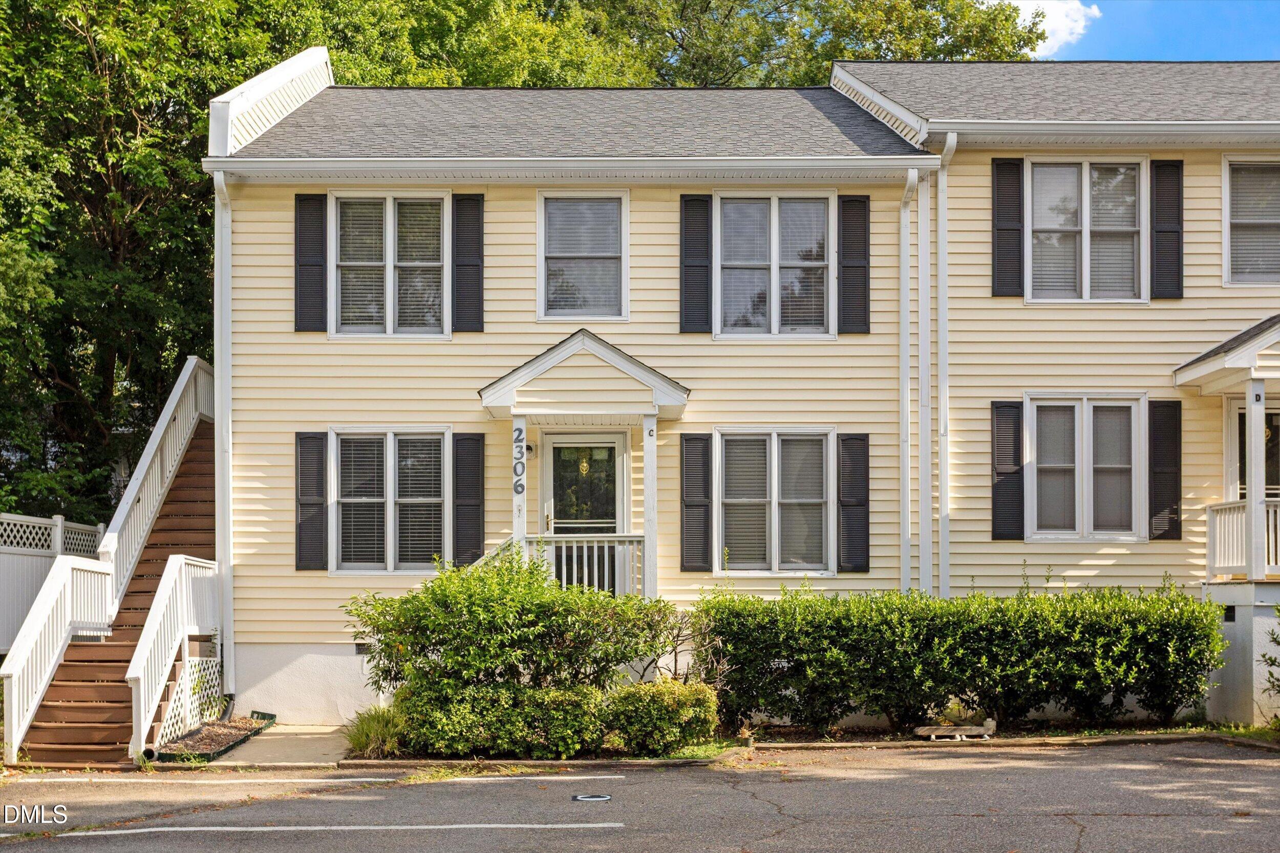 2306 Stafford Avenue C Property Photo 1