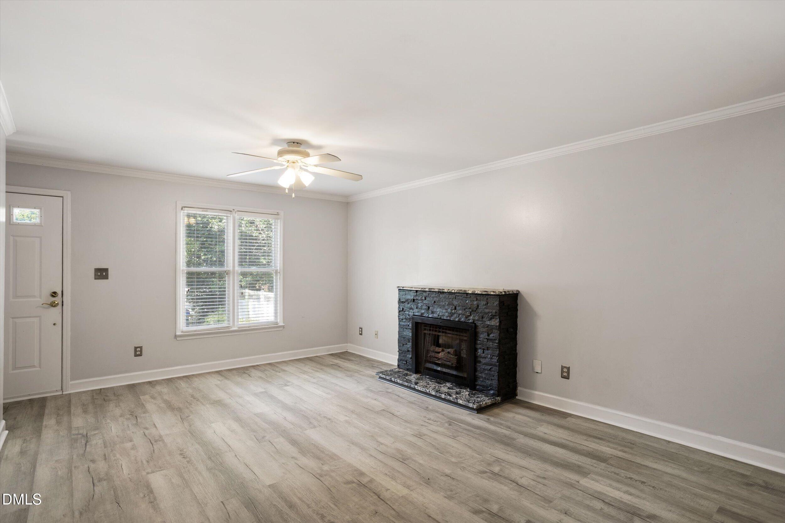 2306 Stafford Avenue C Property Photo 7