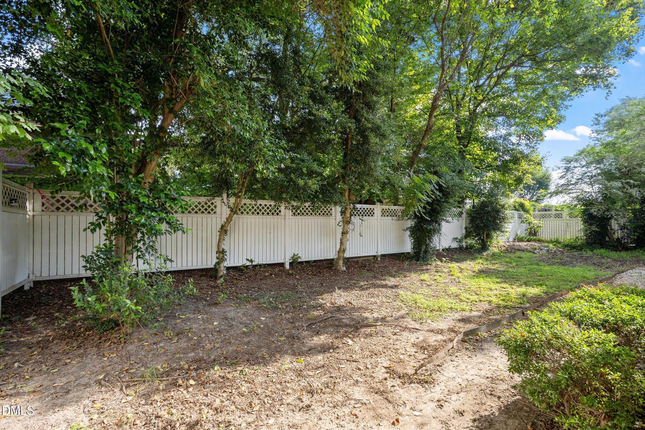 2306 Stafford Avenue C Property Photo 27