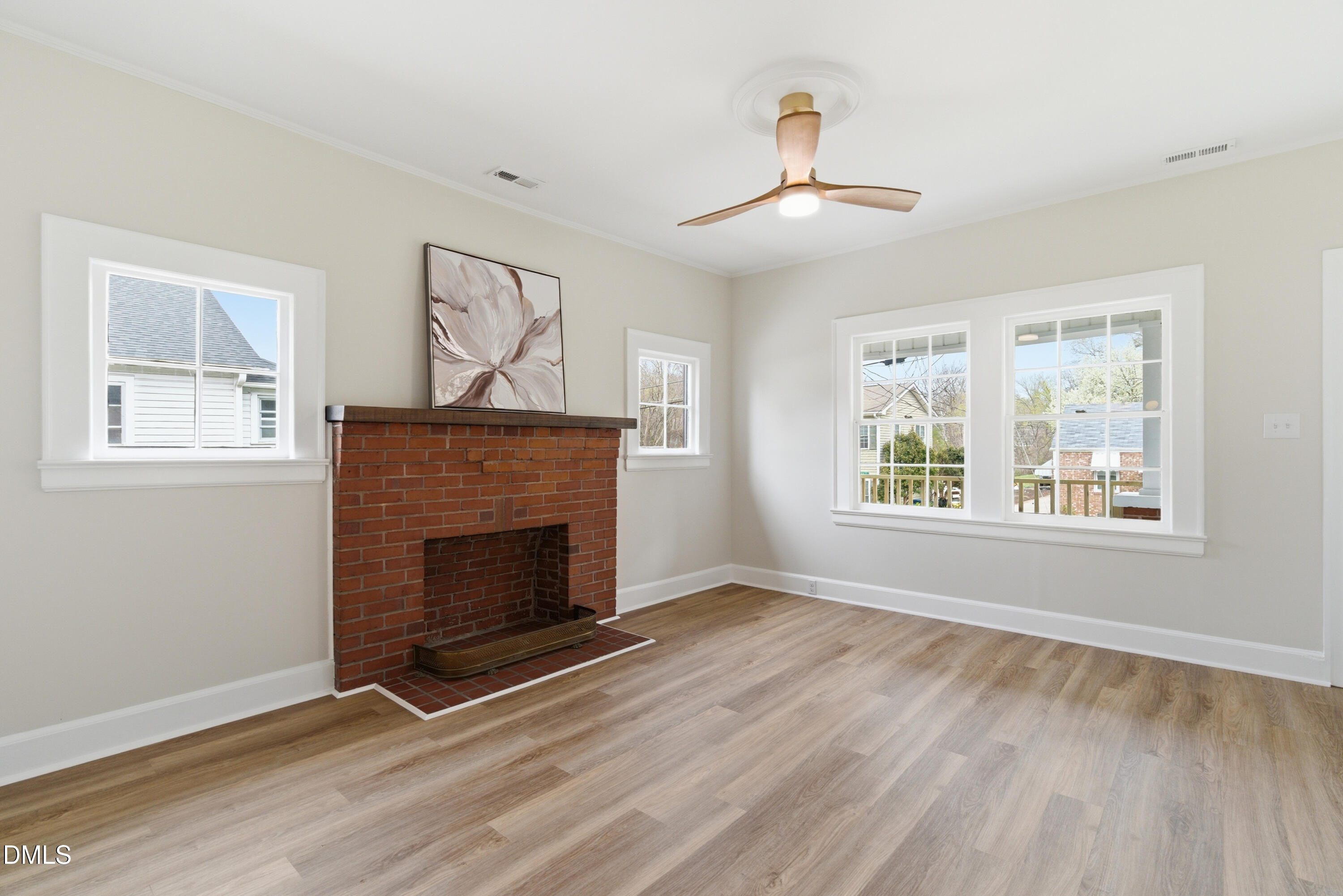 907 Morehead Avenue Property Photo 11