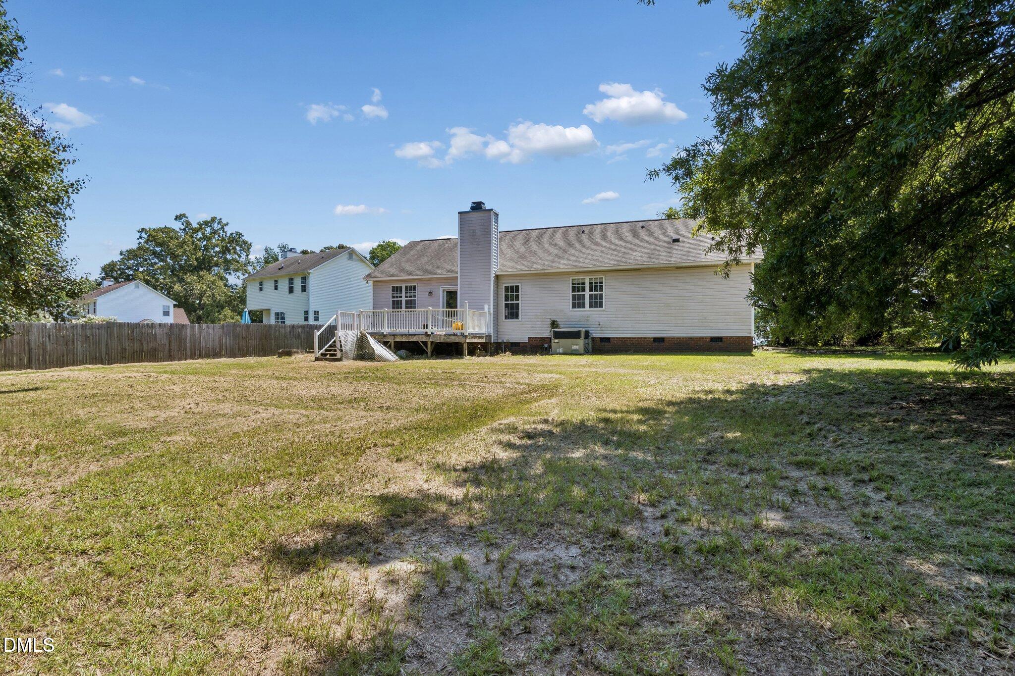 6304 Walnut Glen Drive Property Photo 23