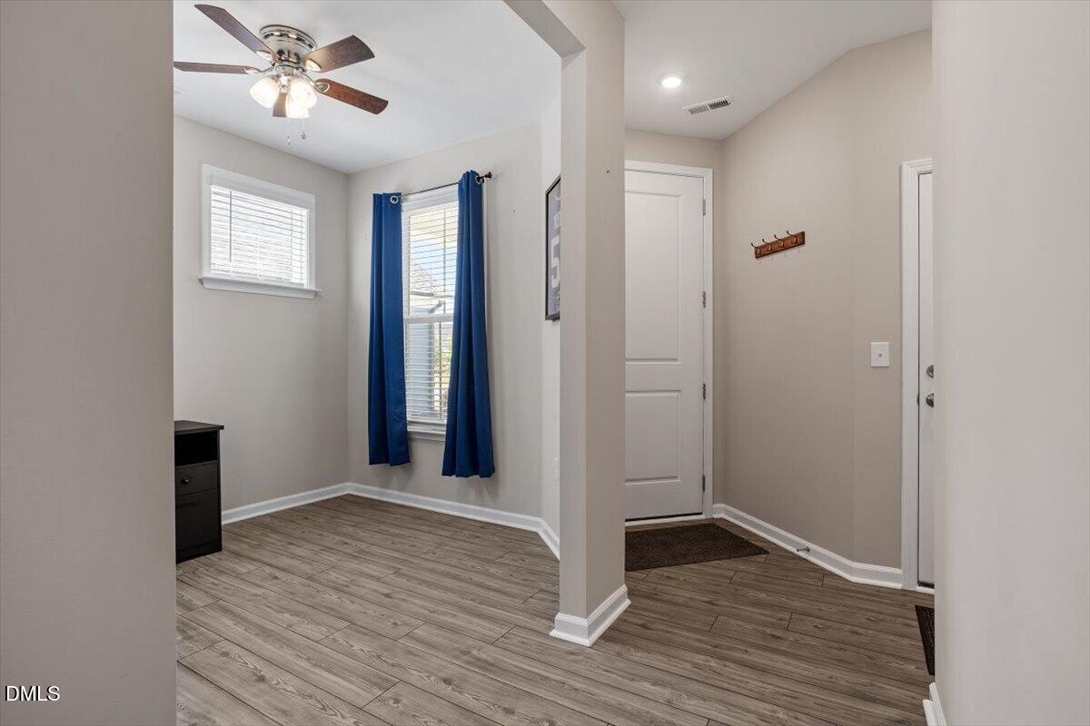 54 N Brookhollow Way Property Photo 6