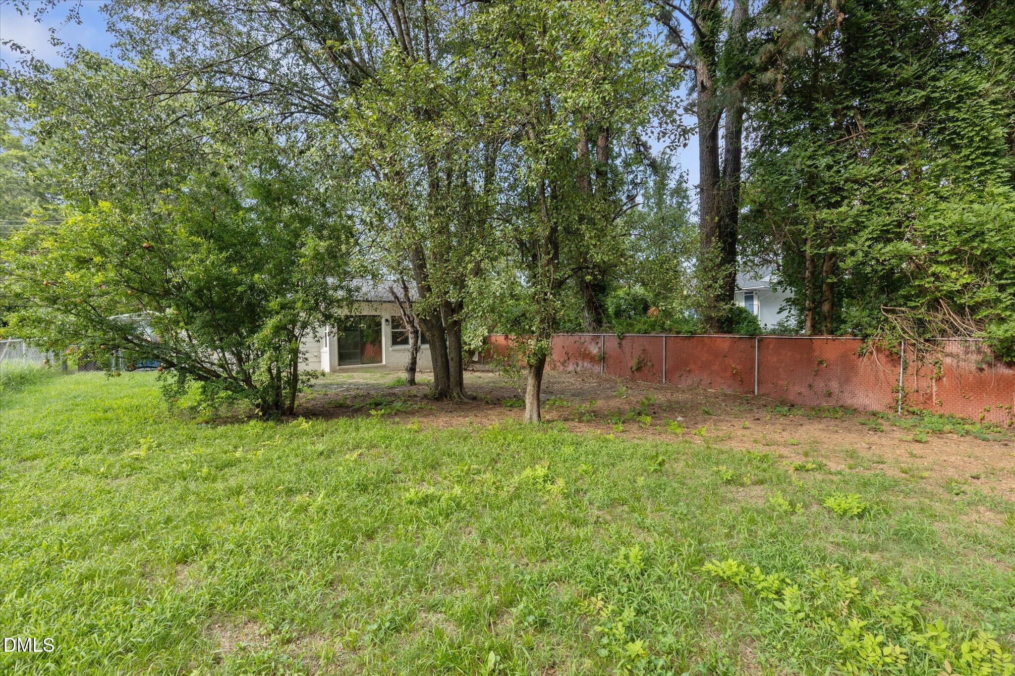 2001 Walnut Street Property Photo 23