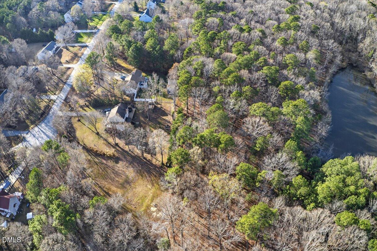 515 Tafton Drive Property Photo 4