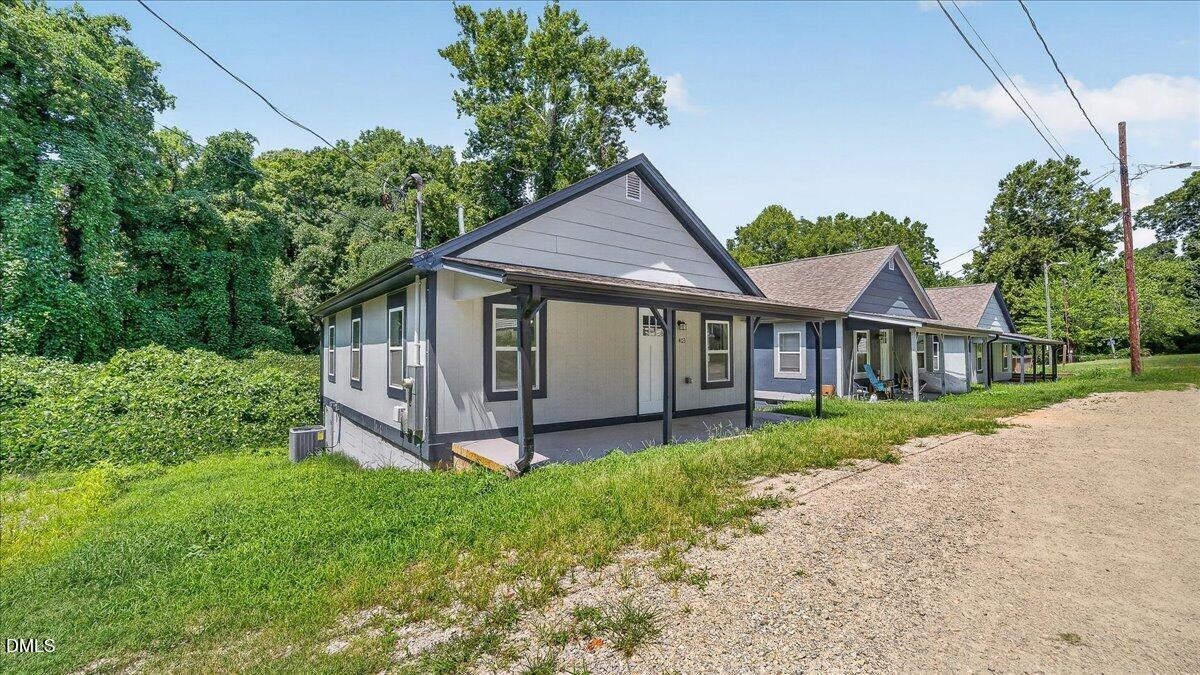 403 Spring Court Property Photo 1