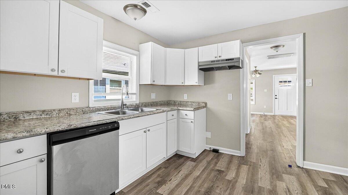 403 Spring Court Property Photo 3