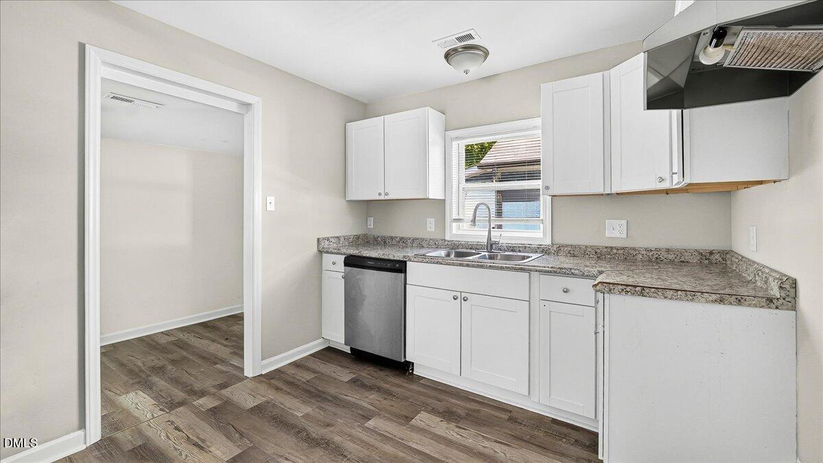 403 Spring Court Property Photo 4