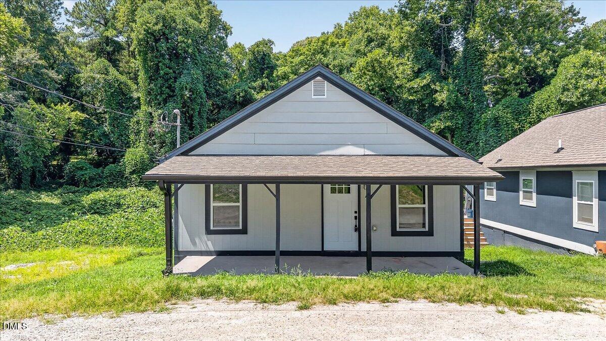 403 Spring Court Property Photo 28
