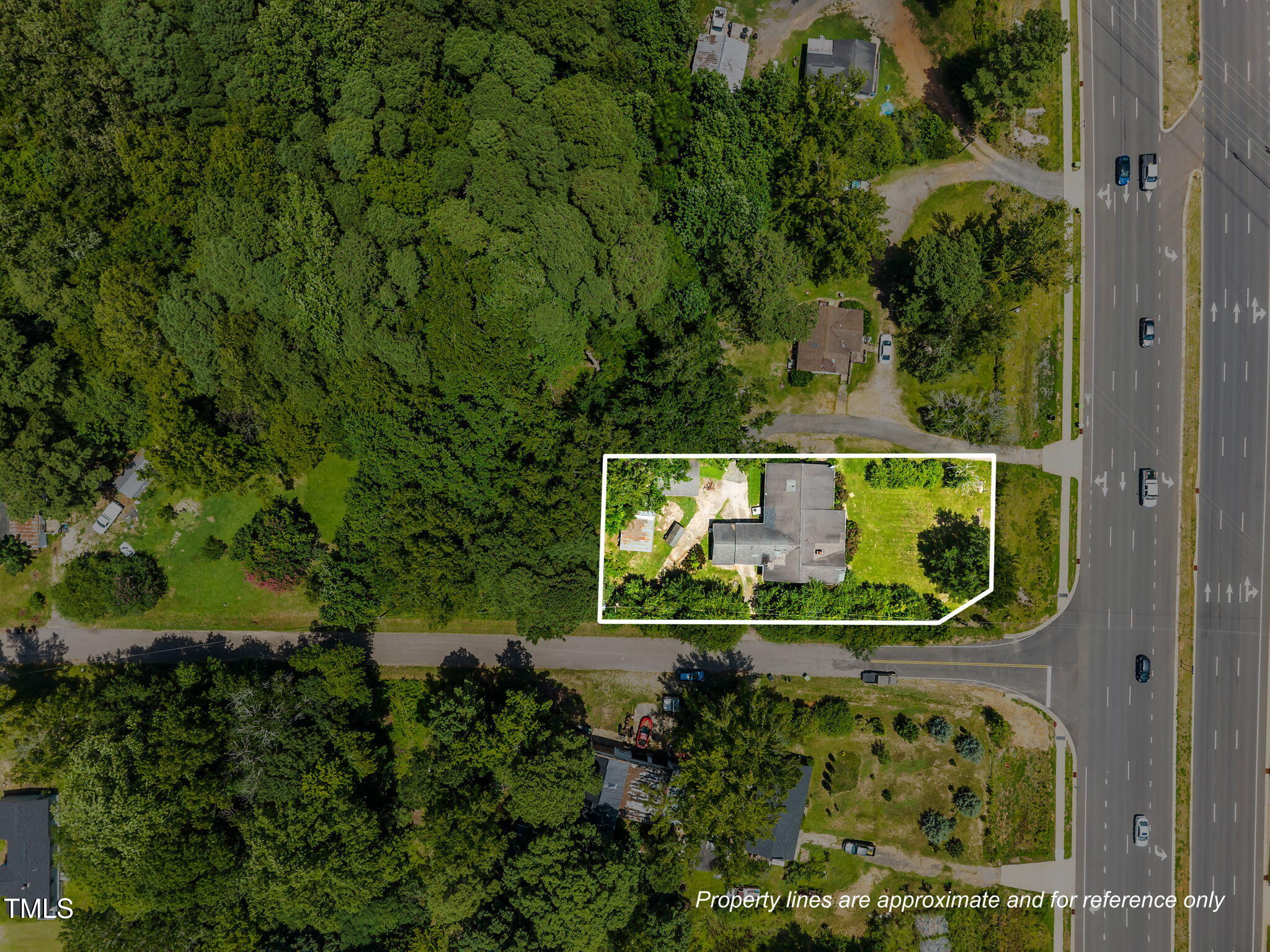 9640 Holly Springs Road Property Photo 5