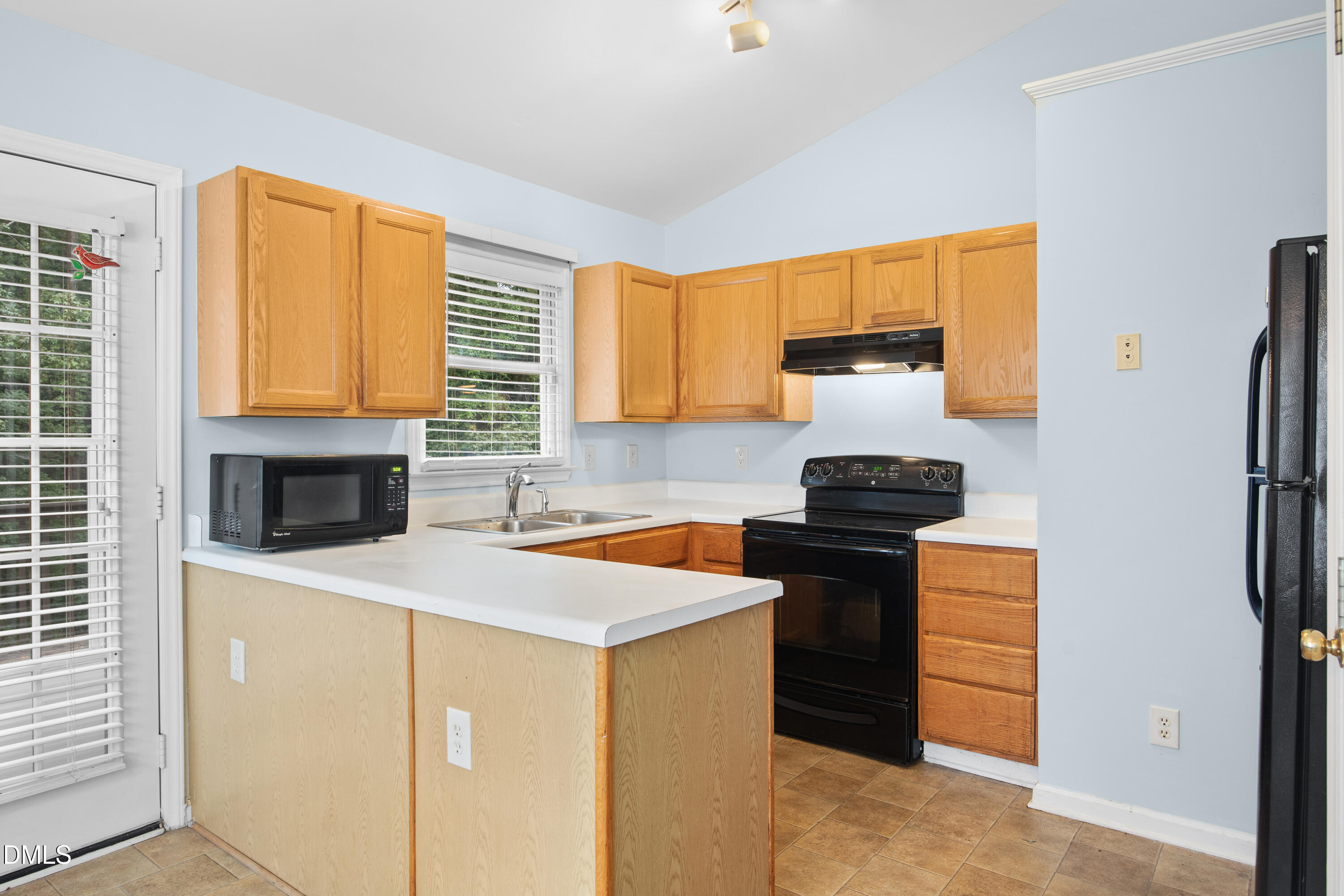 6 Bentwood Place Property Photo 13