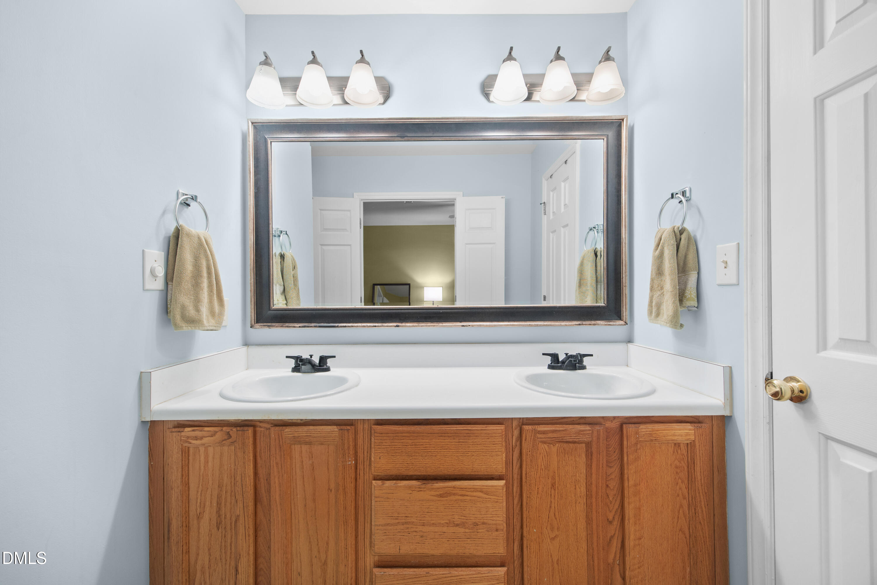6 Bentwood Place Property Photo 29