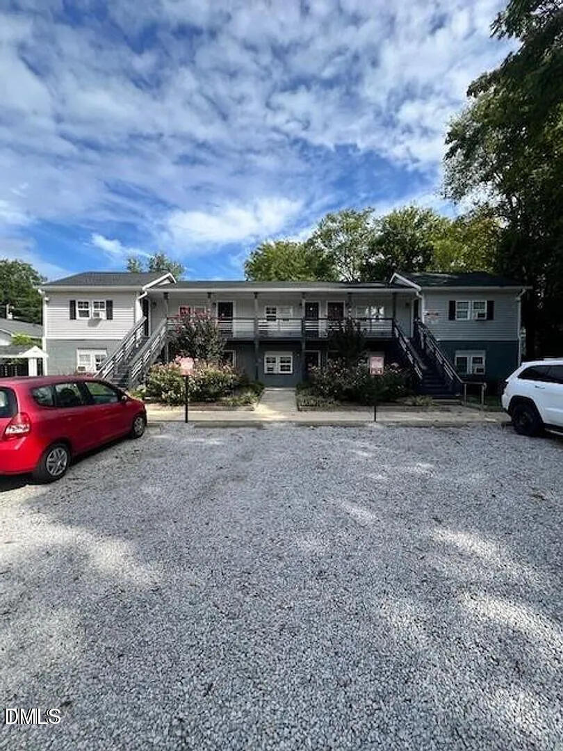 909 E Davie Street 8 Property Photo 1