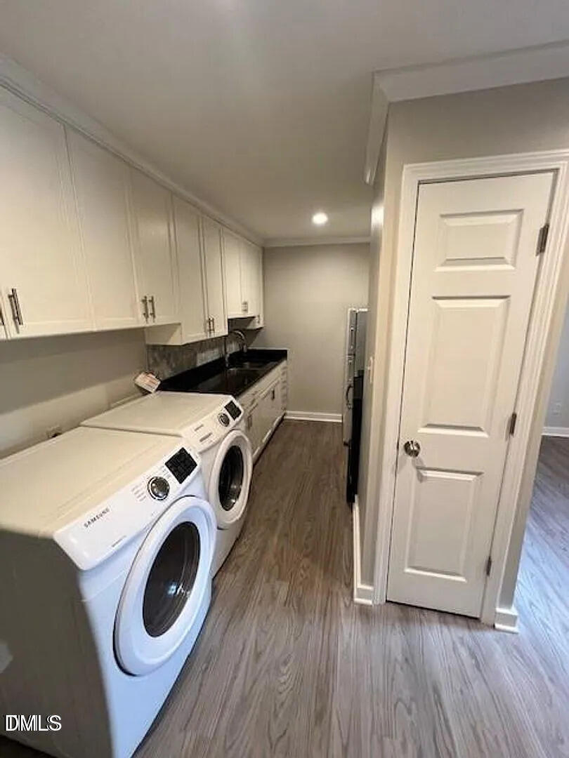 909 E Davie Street 8 Property Photo 2