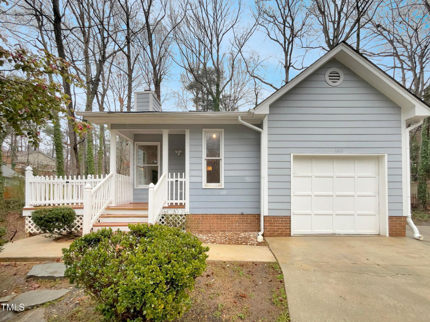 102 Shotts Court Property Photo 1