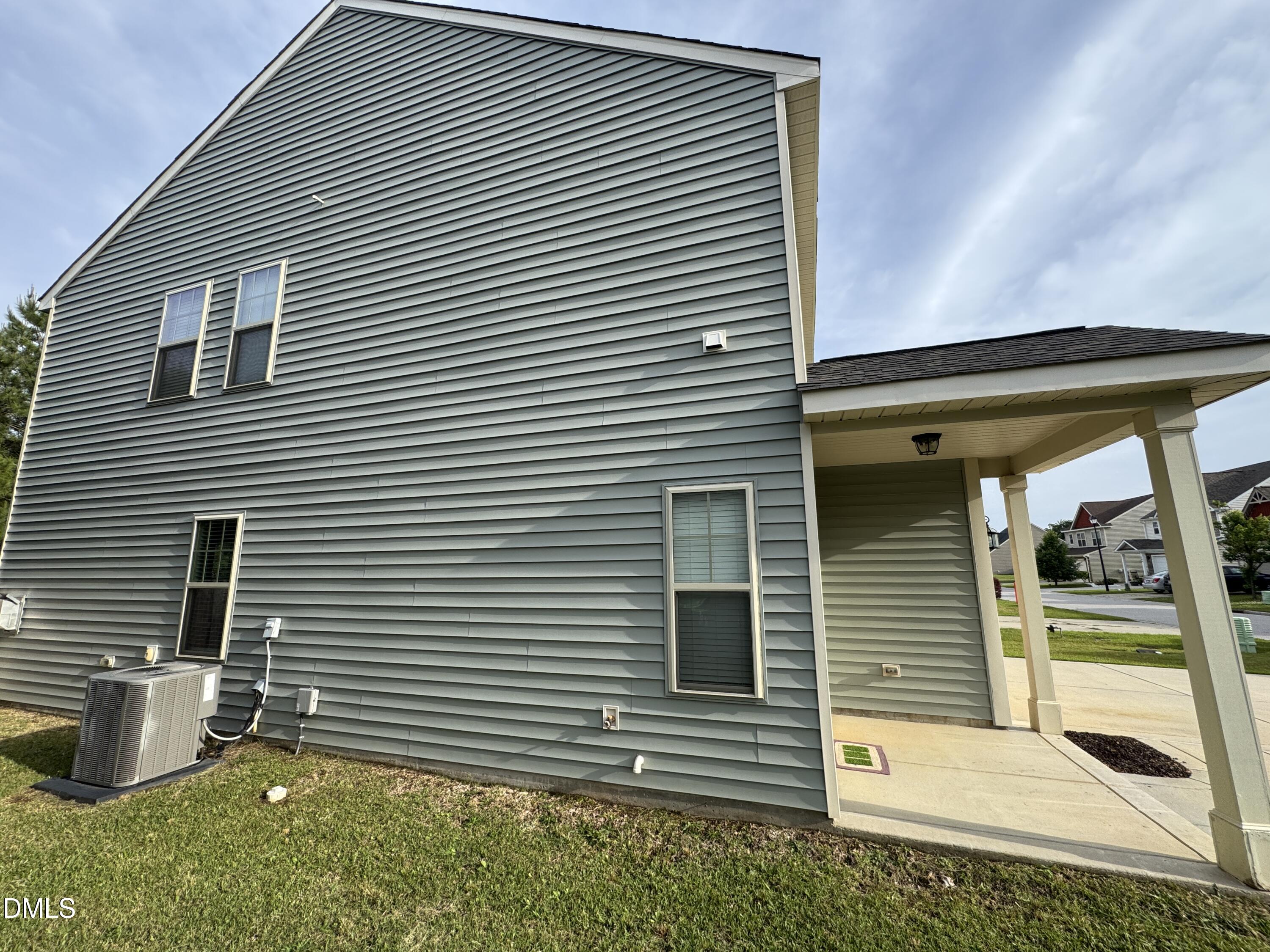 214 Marsh Creek Drive Property Photo 4