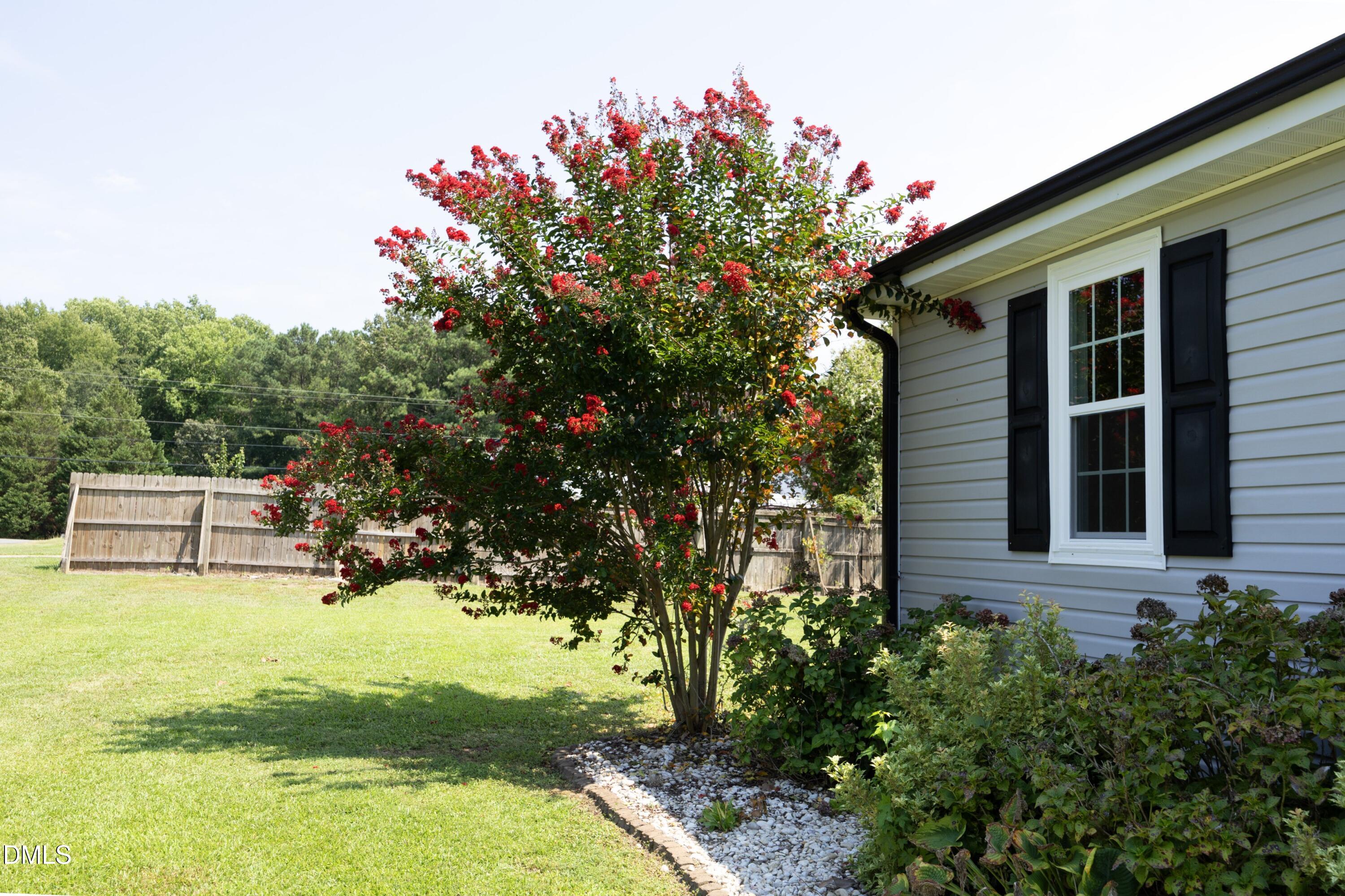 2705 Stageline Drive Property Photo 5