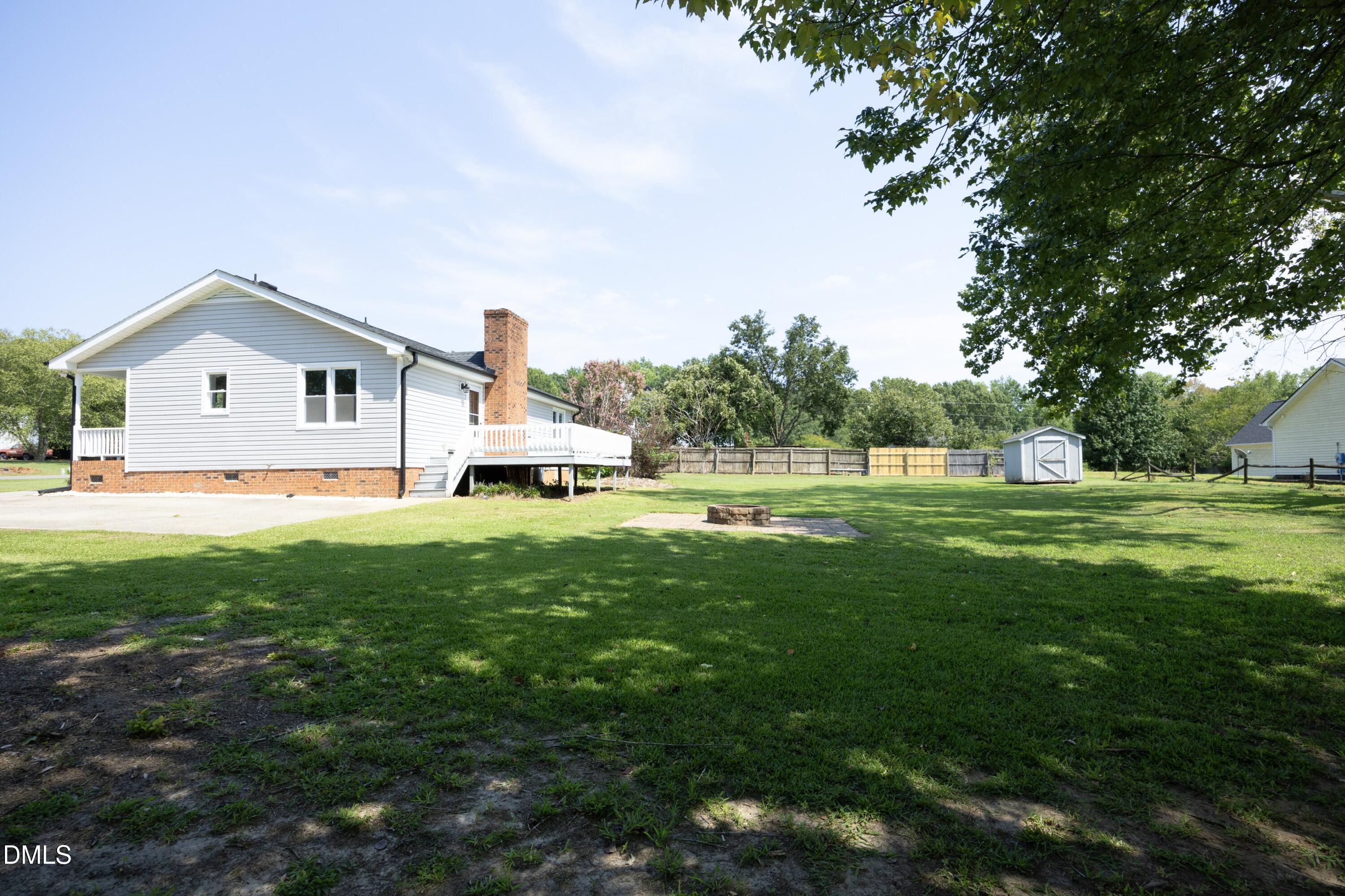 2705 Stageline Drive Property Photo 6