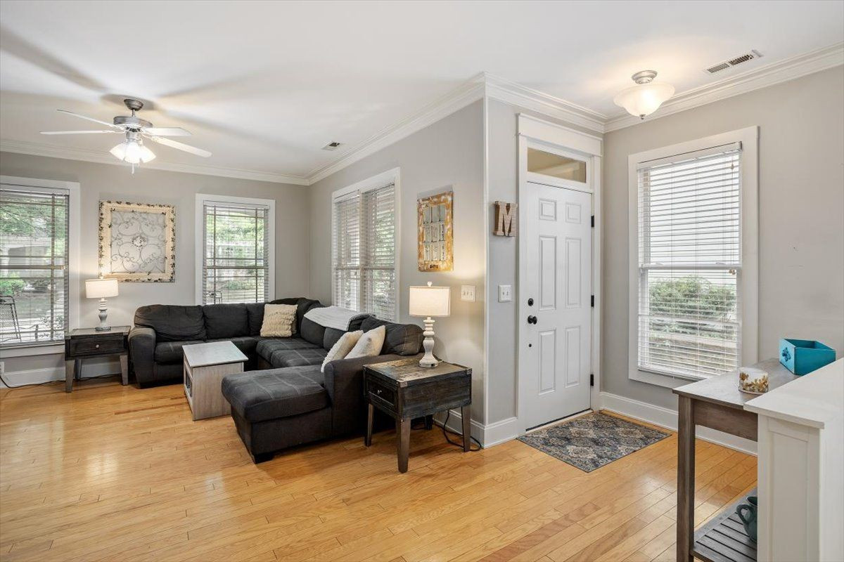 1709 Legendary Lane Property Photo 4
