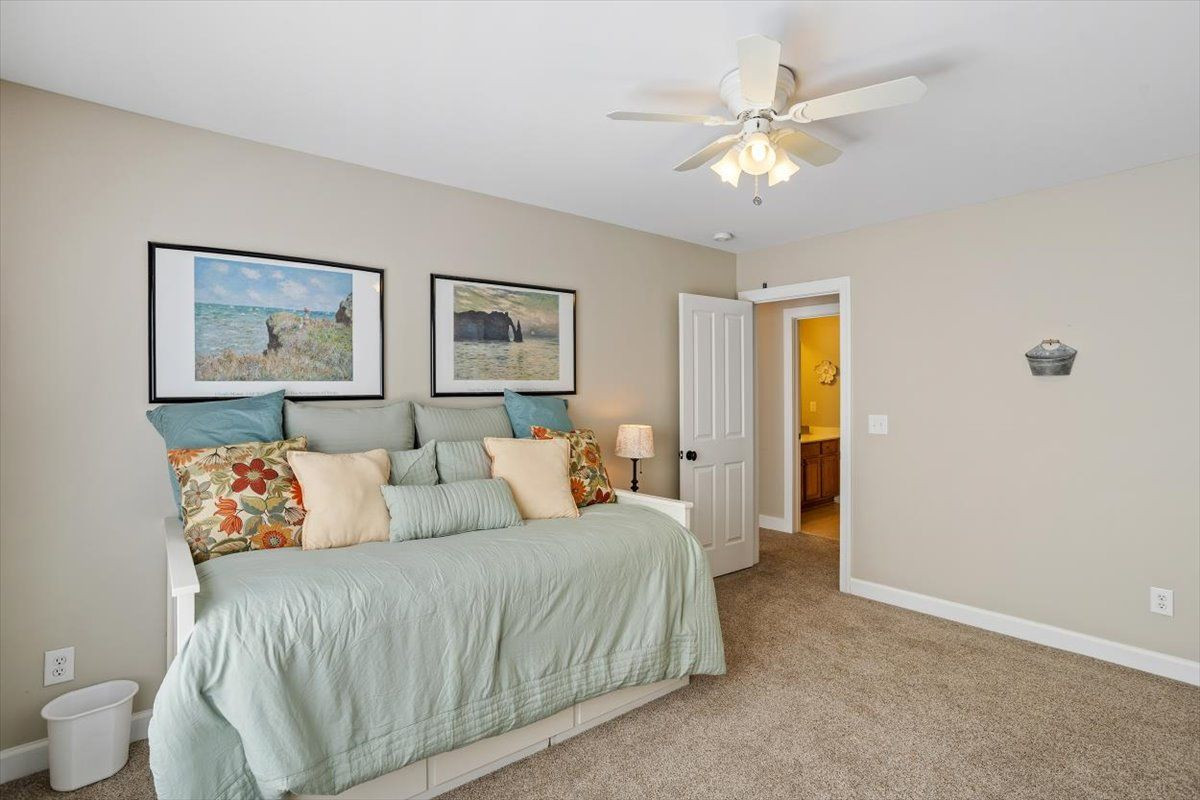 1709 Legendary Lane Property Photo 23