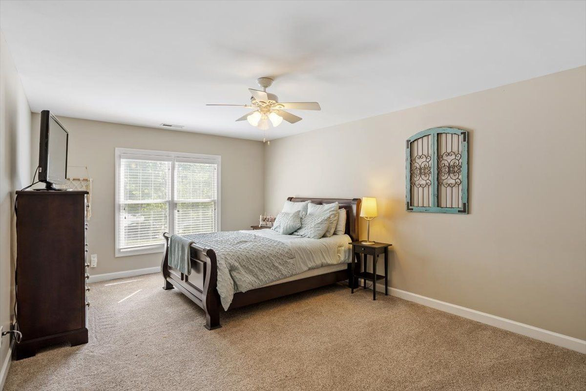 1709 Legendary Lane Property Photo 28