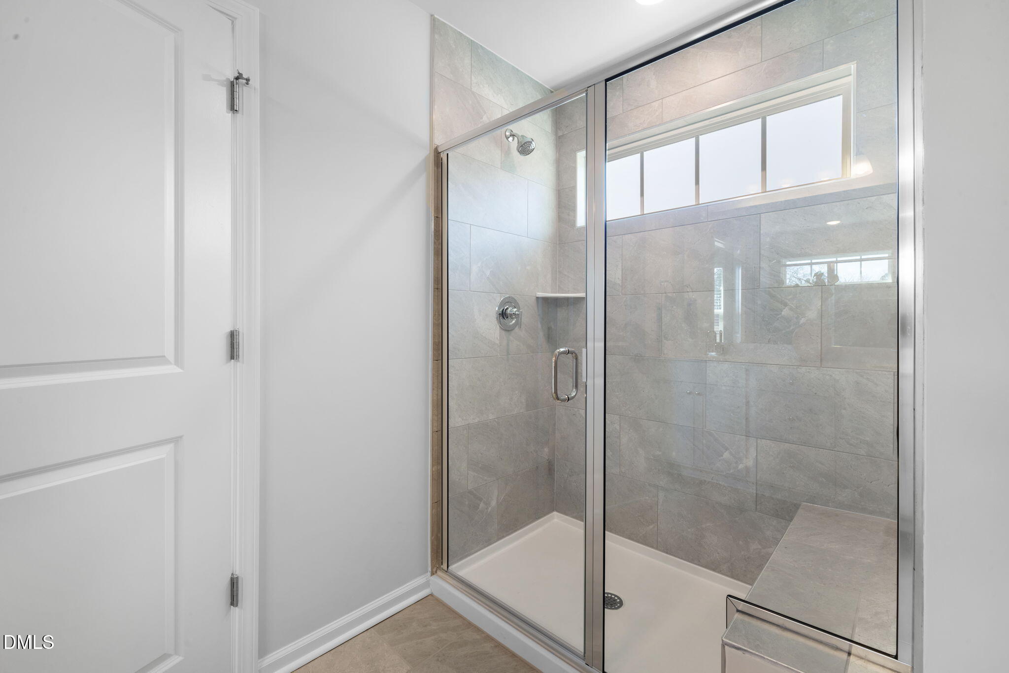 725 Wicklow Hall Drive Property Photo 14