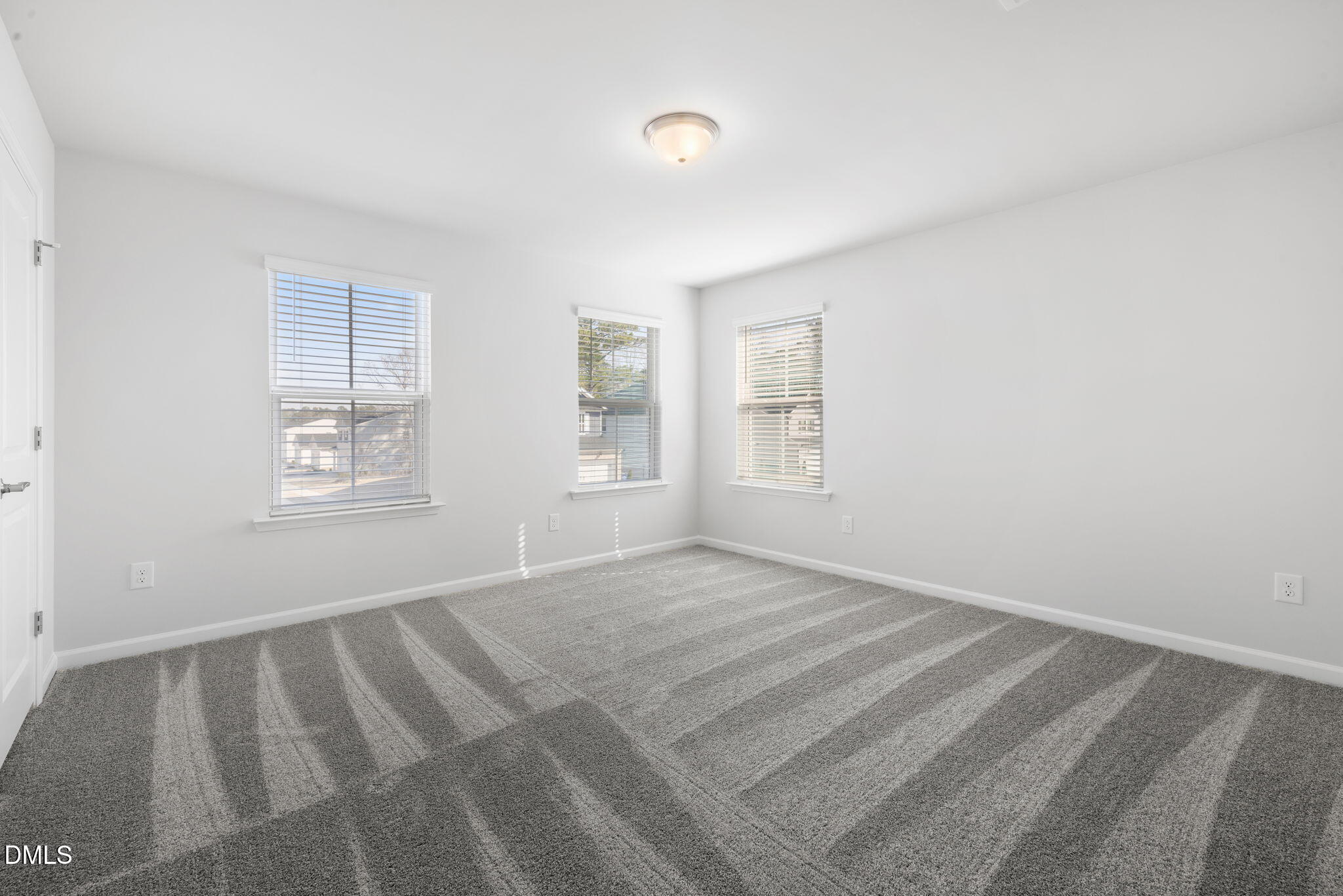 725 Wicklow Hall Drive Property Photo 19