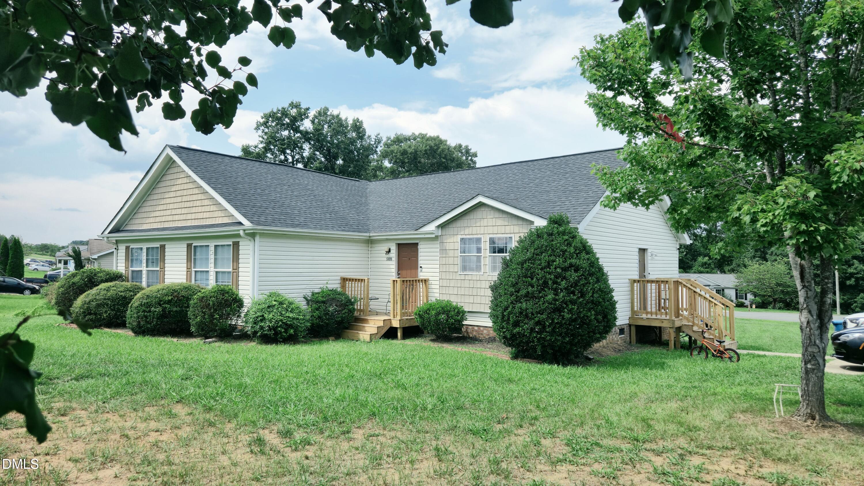5499 Hitching Post Drive Property Photo 1