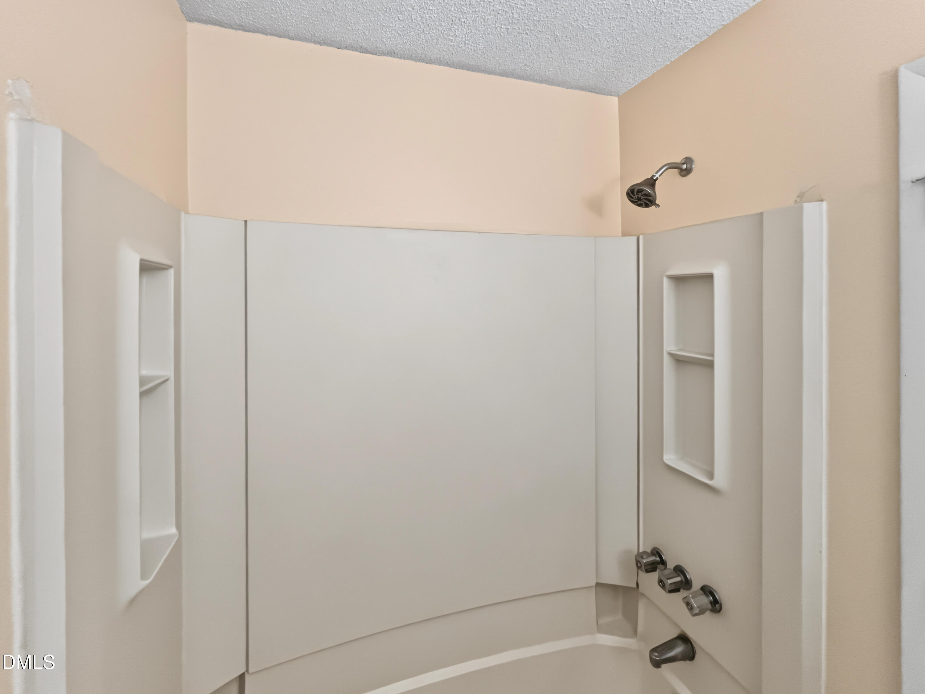 3007 Huntleigh Drive Property Photo 15