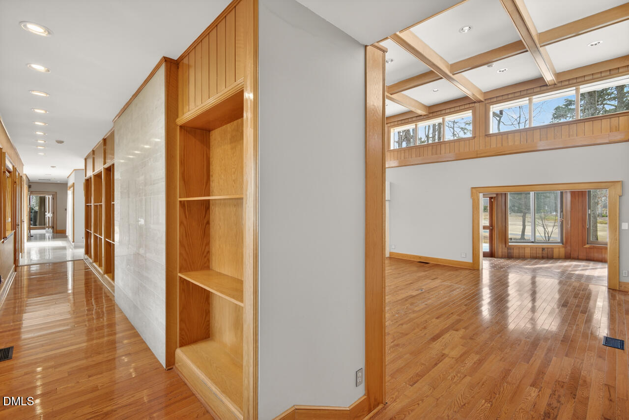 18 Appleton Place Property Photo 6