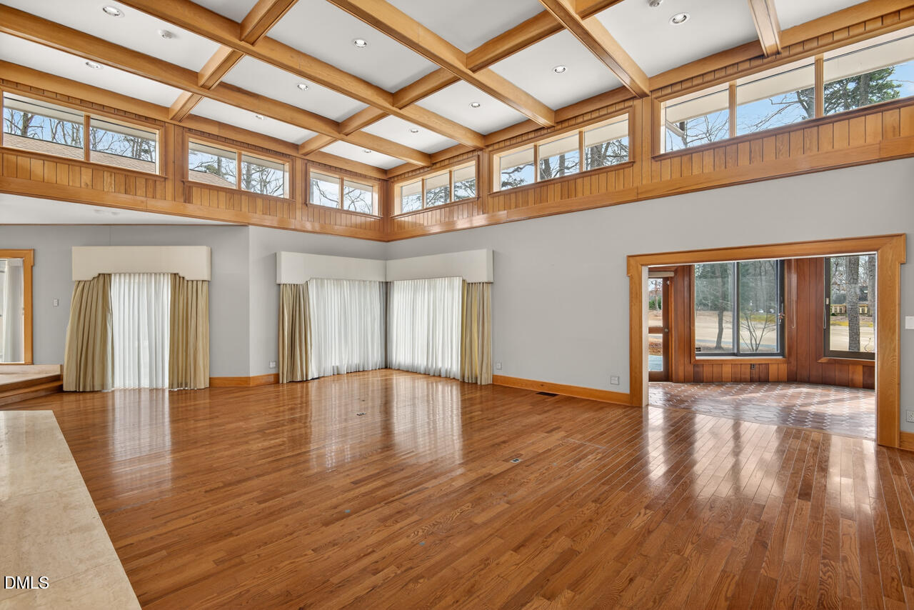18 Appleton Place Property Photo 8