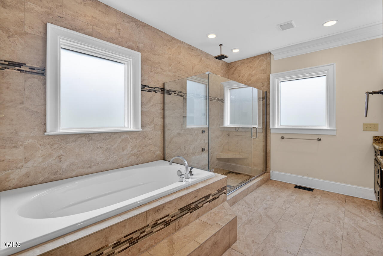 18 Appleton Place Property Photo 27
