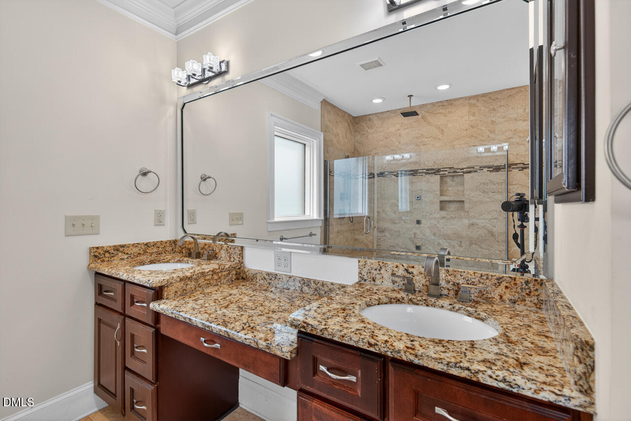 18 Appleton Place Property Photo 29