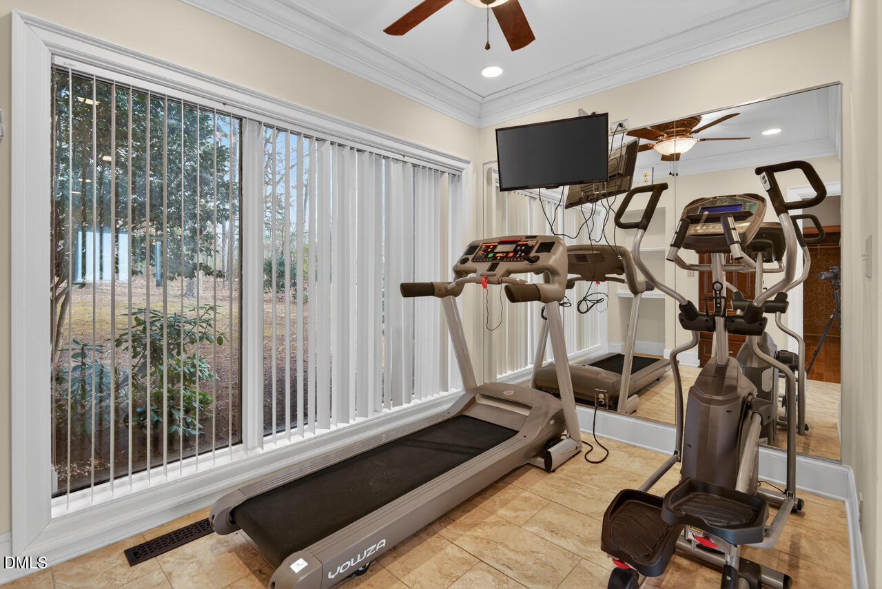 18 Appleton Place Property Photo 32