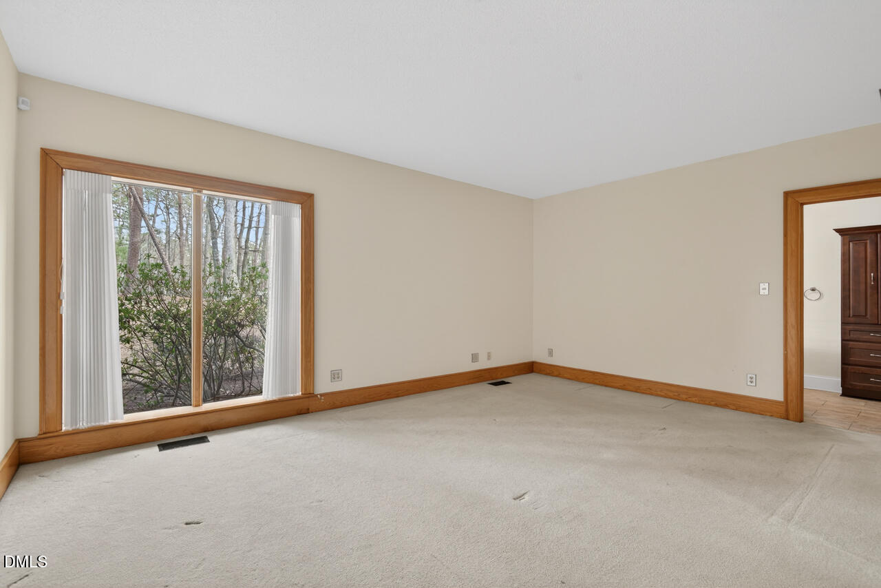 18 Appleton Place Property Photo 34