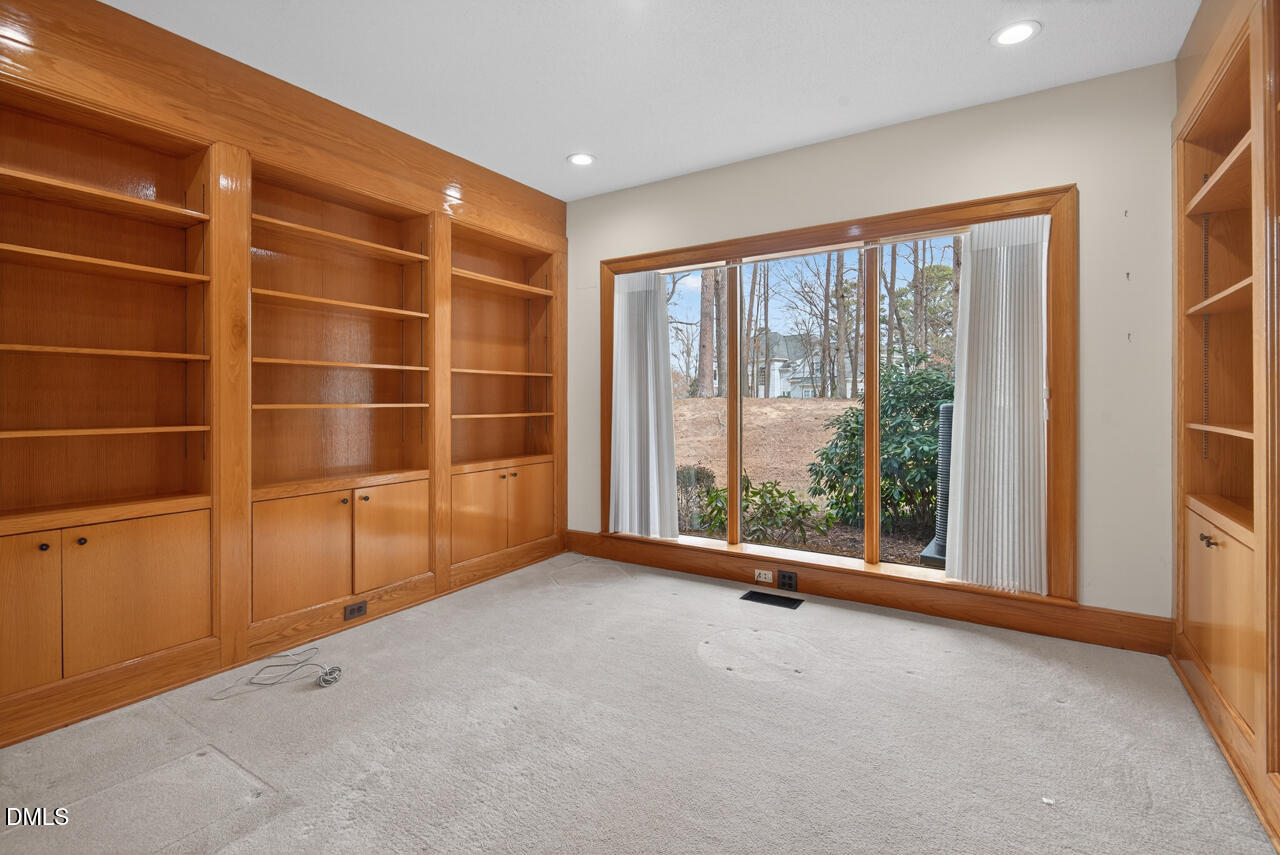 18 Appleton Place Property Photo 37