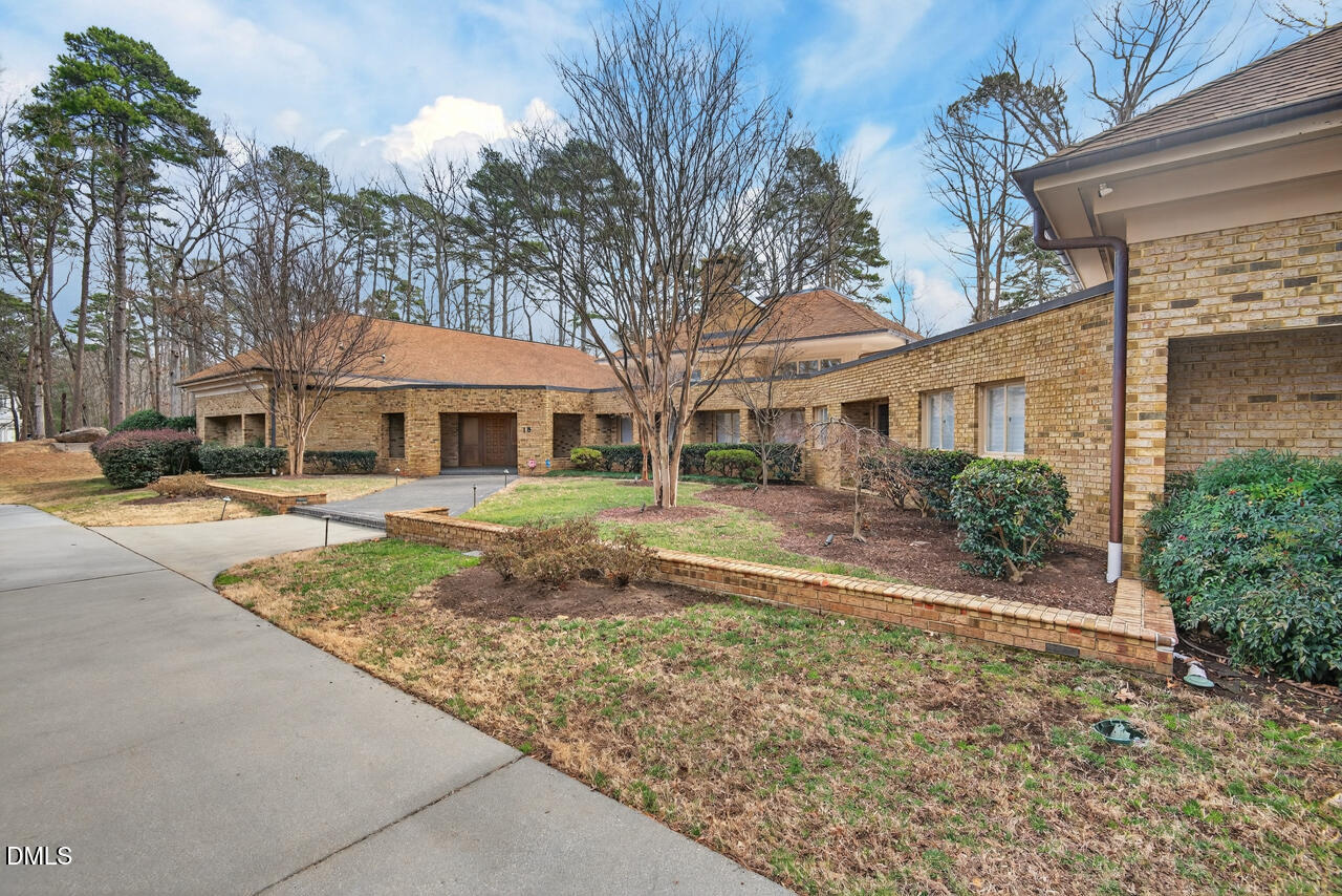 18 Appleton Place Property Photo 65