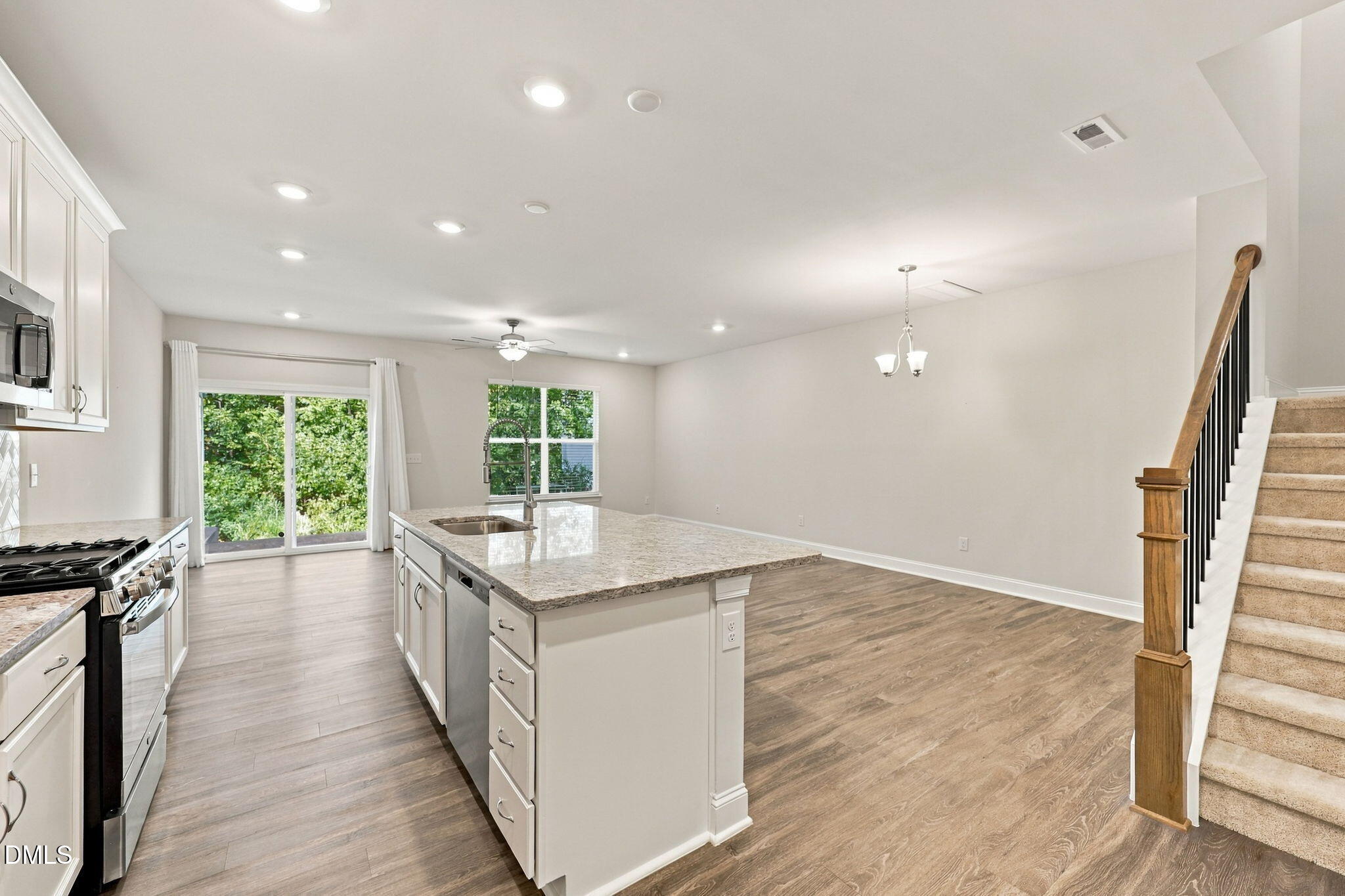 267 Marbella Grove Court Property Photo 12