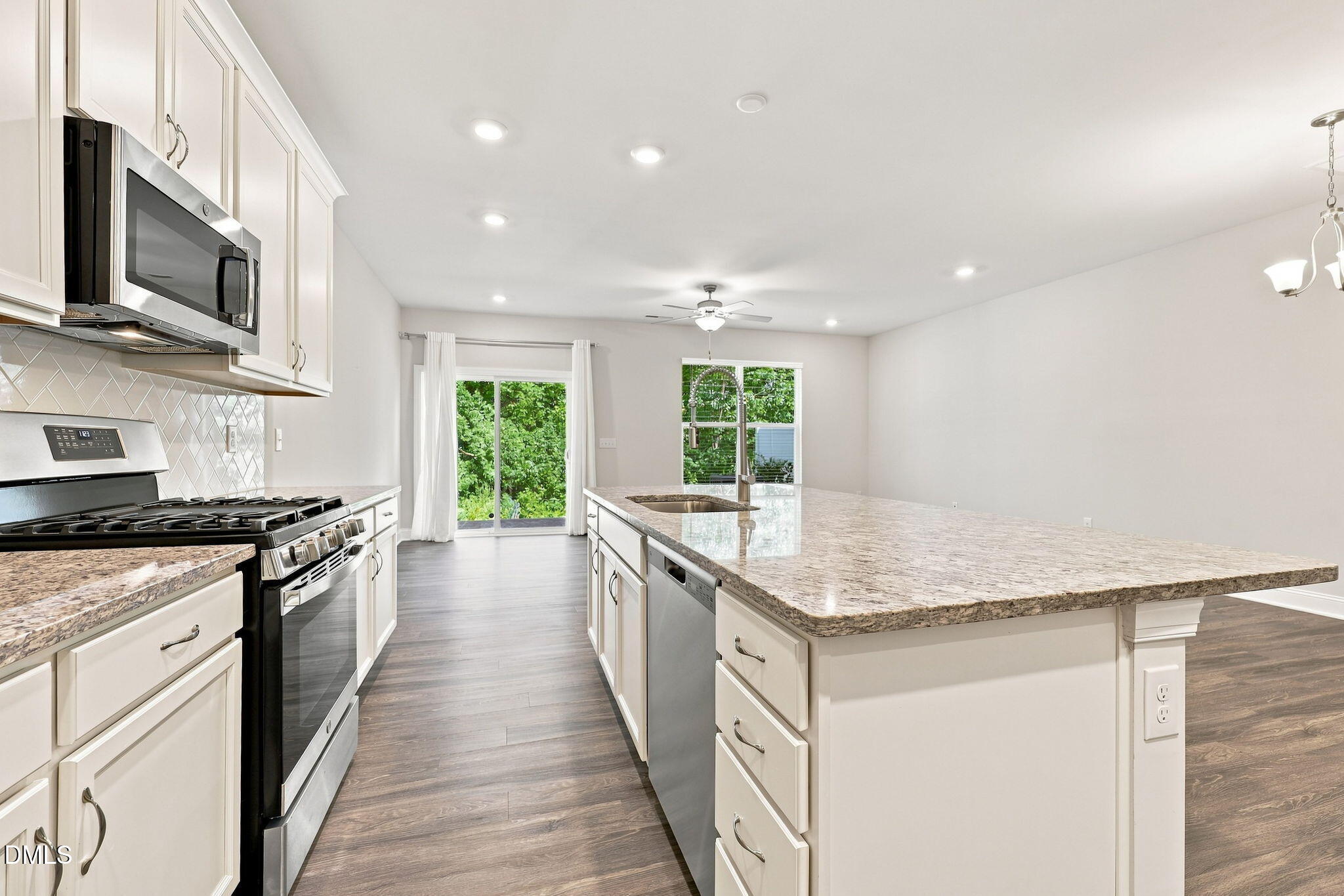 267 Marbella Grove Court Property Photo 15