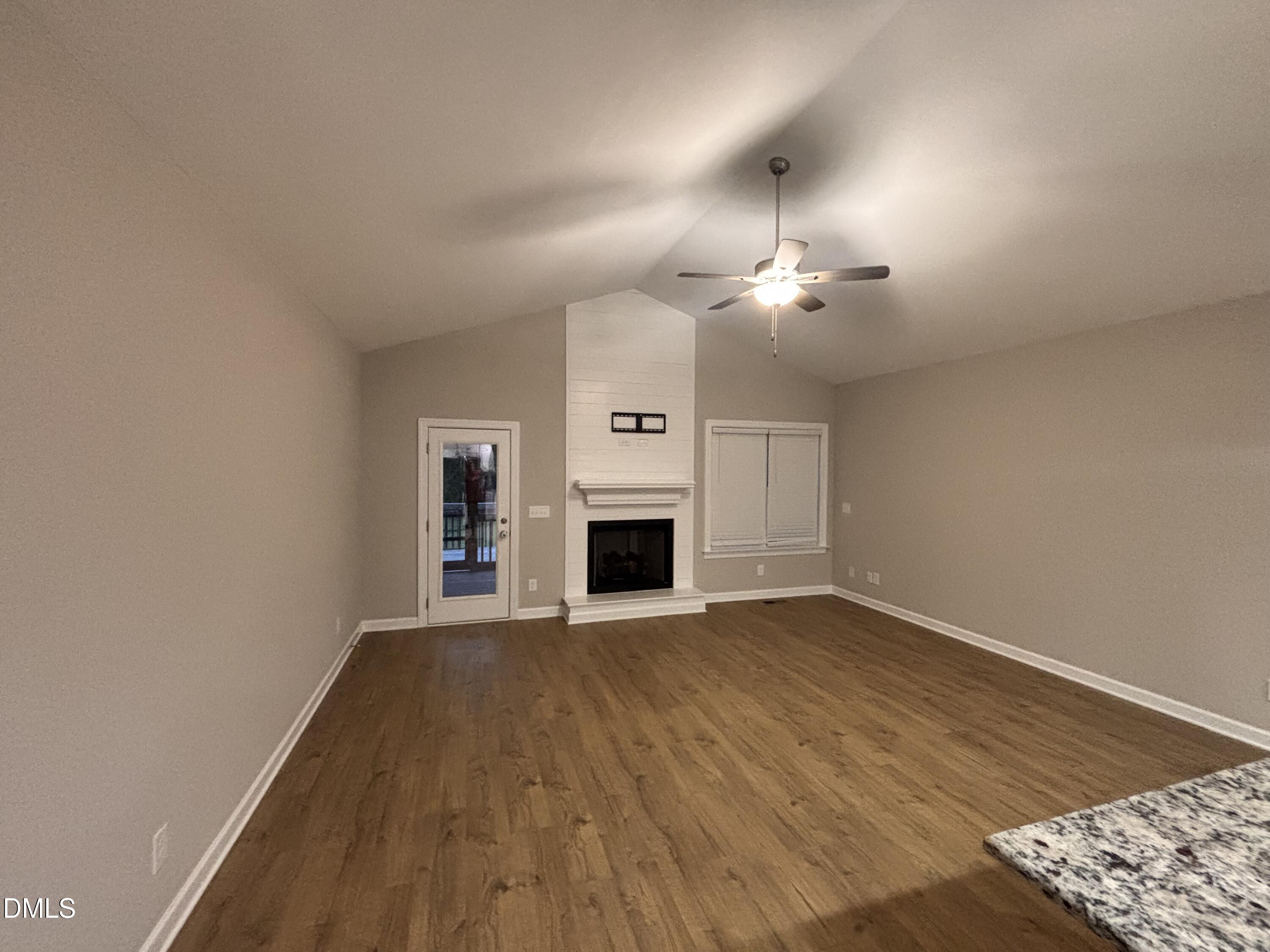 1191 Denning Road Property Photo 6