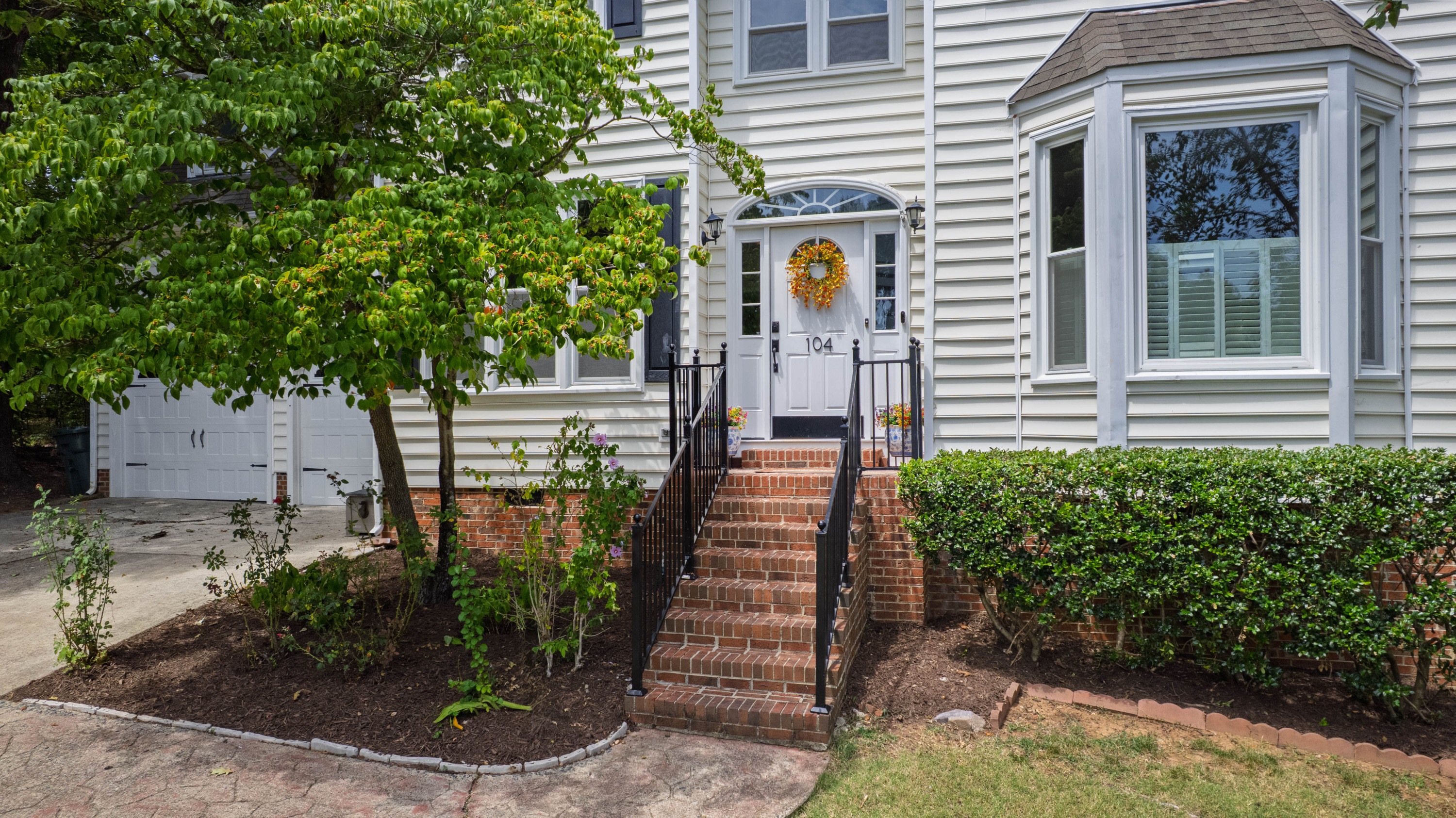 104 Acadia Court Property Photo 8