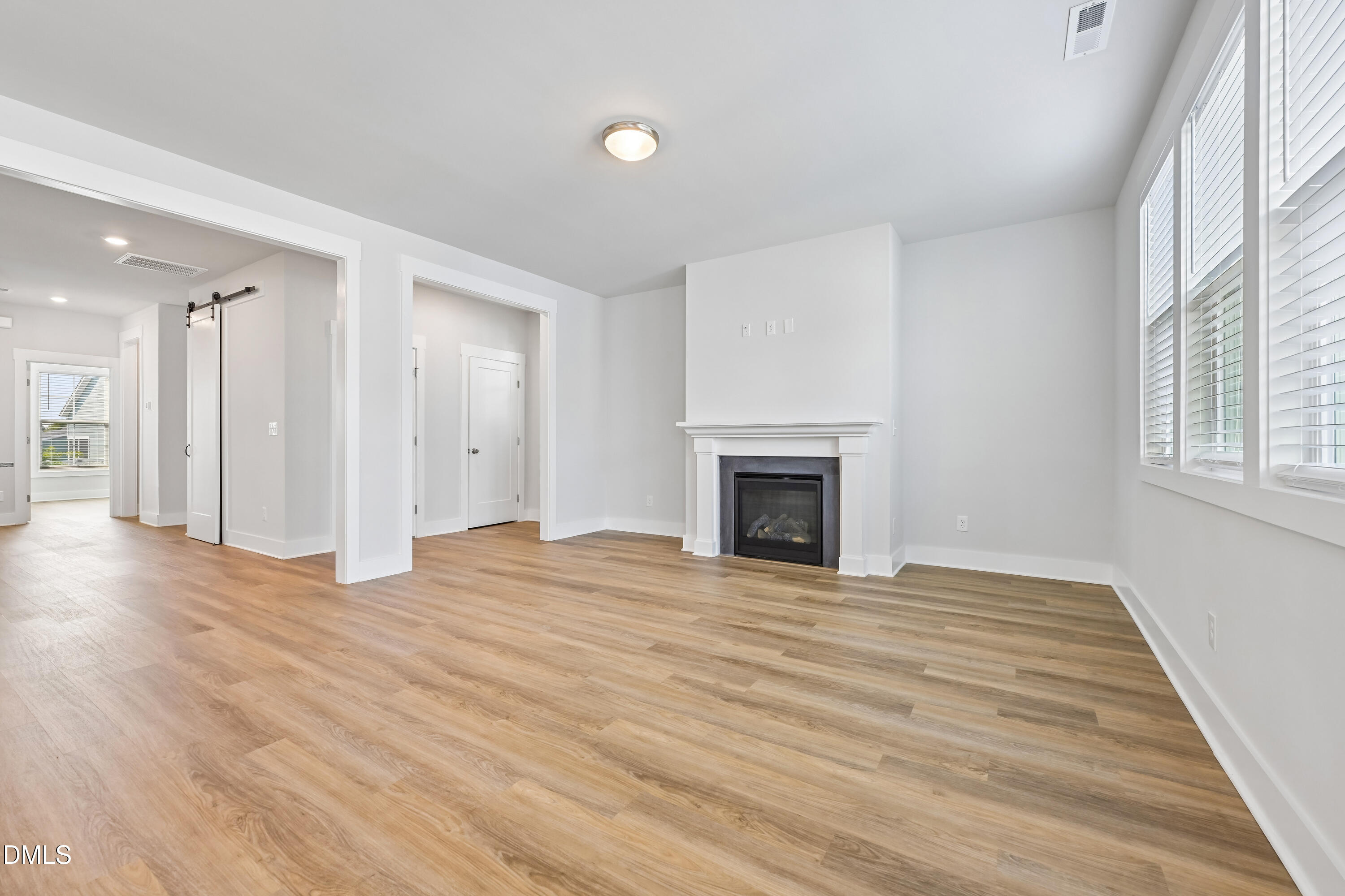 121 Broadwater Drive Property Photo 18