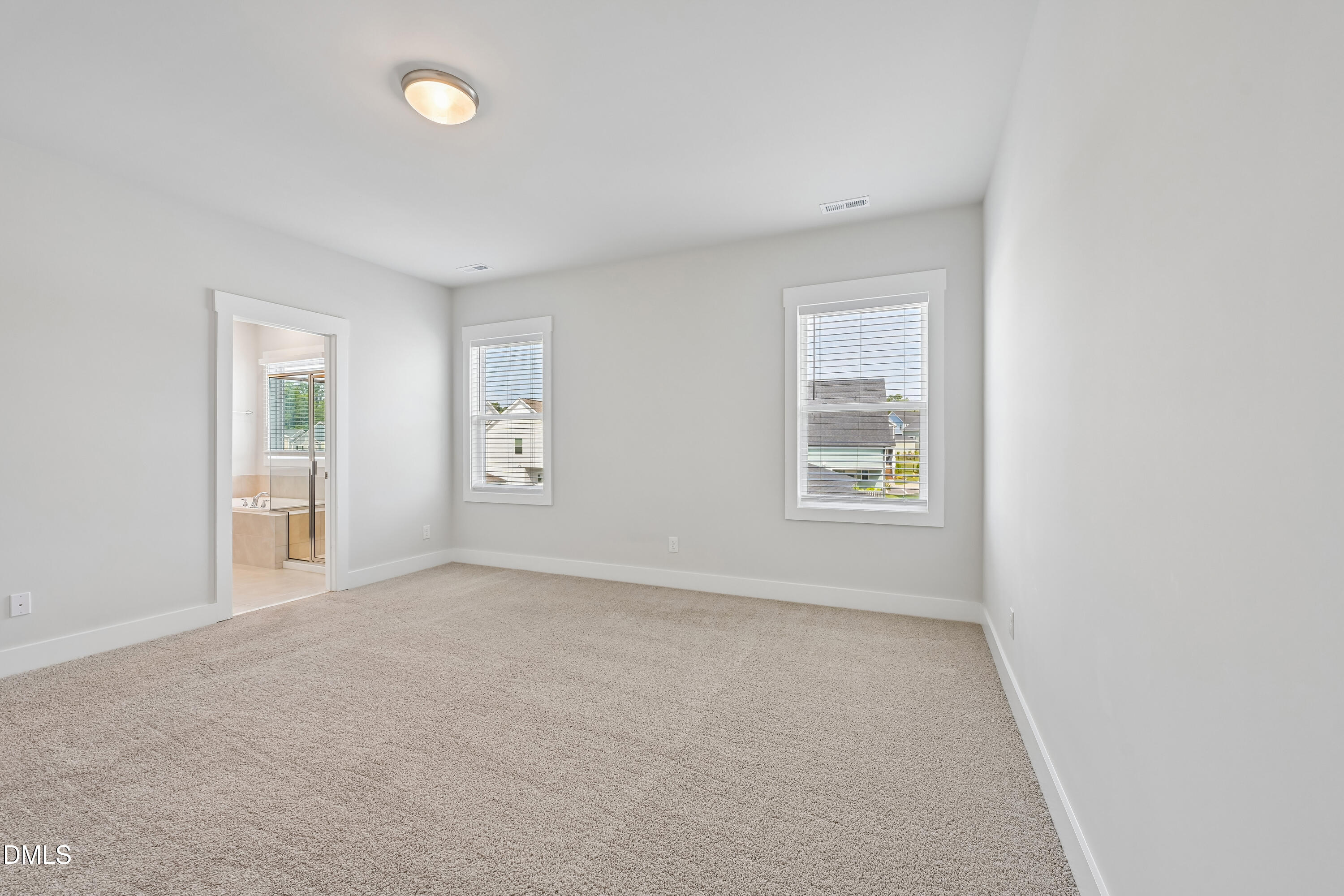 121 Broadwater Drive Property Photo 29
