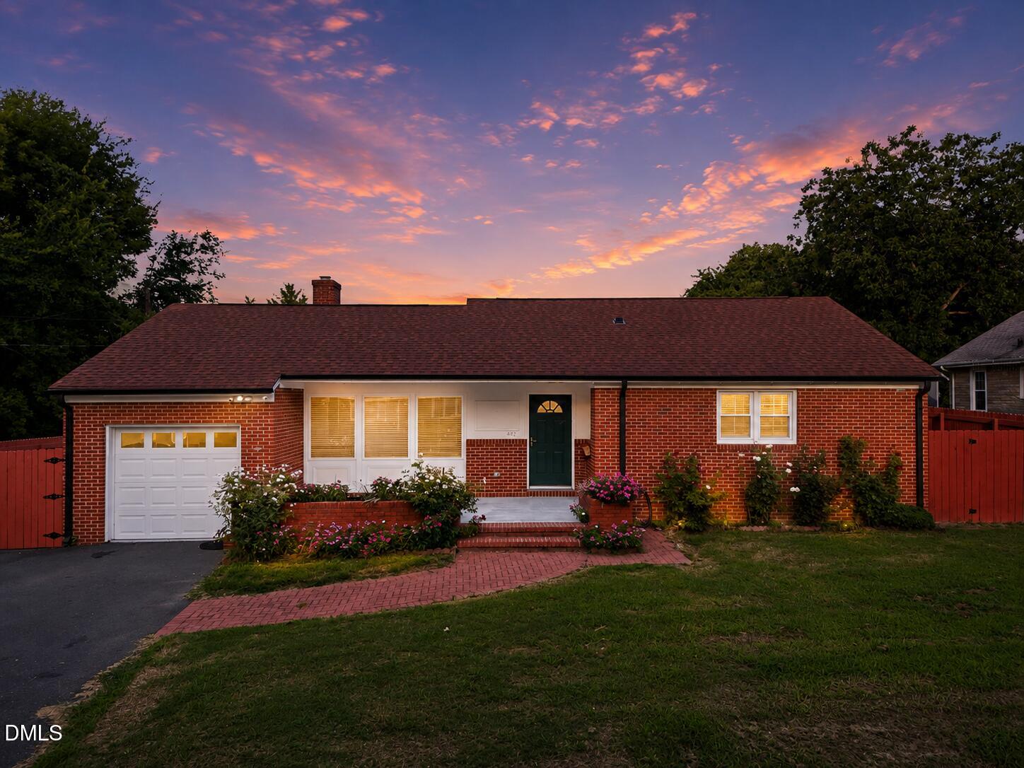 442 Pearl Street Property Photo 1