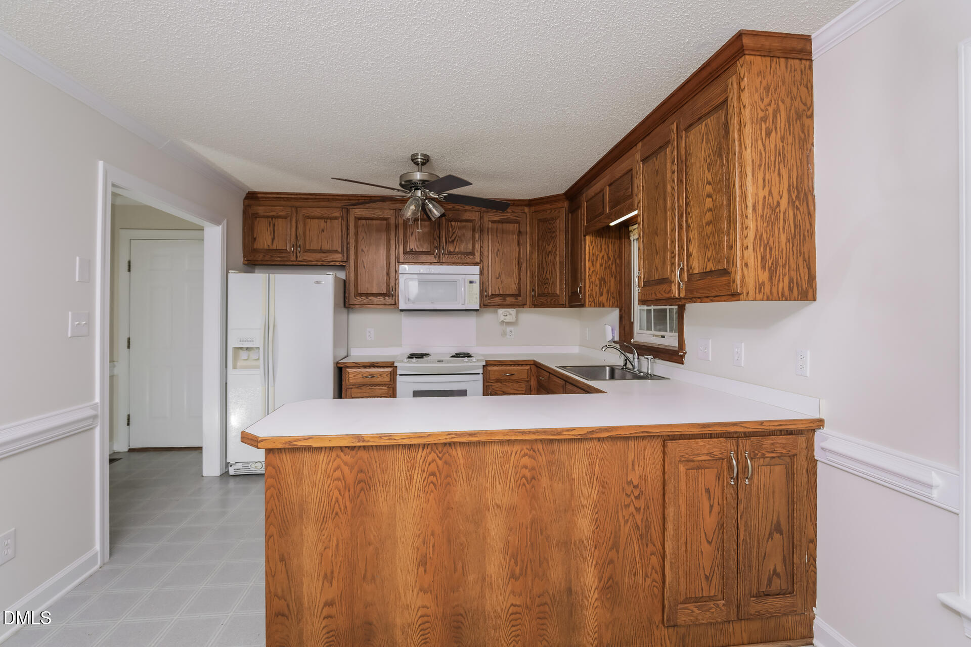 1732 Bobwhite Lane Property Photo 5