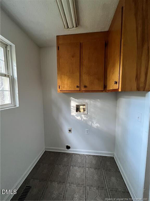2594 Marks Road Property Photo 2