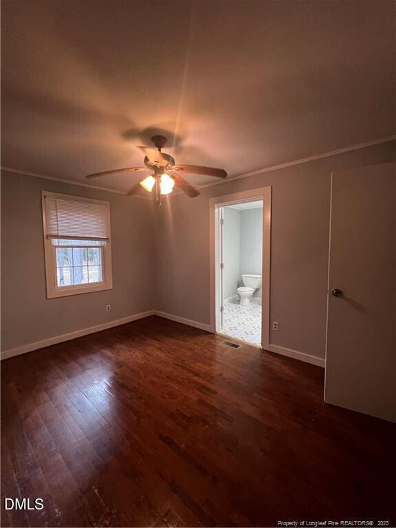 2594 Marks Road Property Photo 5
