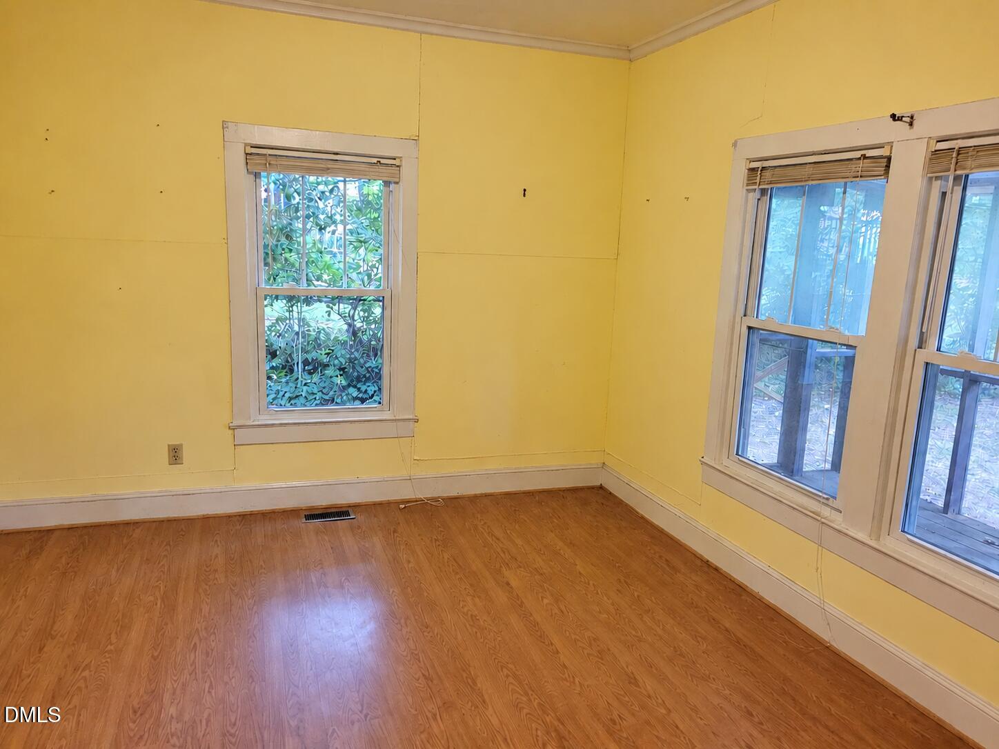 536 Patrick Street Property Photo 11